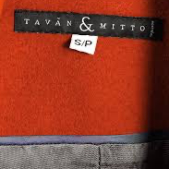 Tavan & Mitto Red Wool Shawl Collar Kimono-Sleeve Midi Coat - Picture 3 of 4